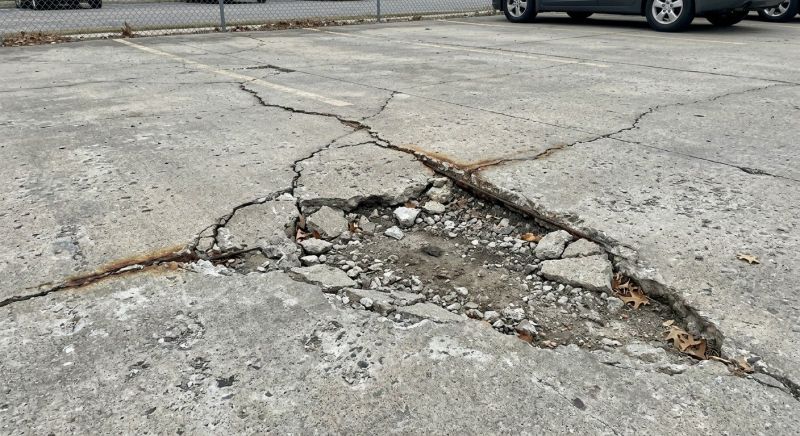 Concrete Damage Repair in Des Moines, IA